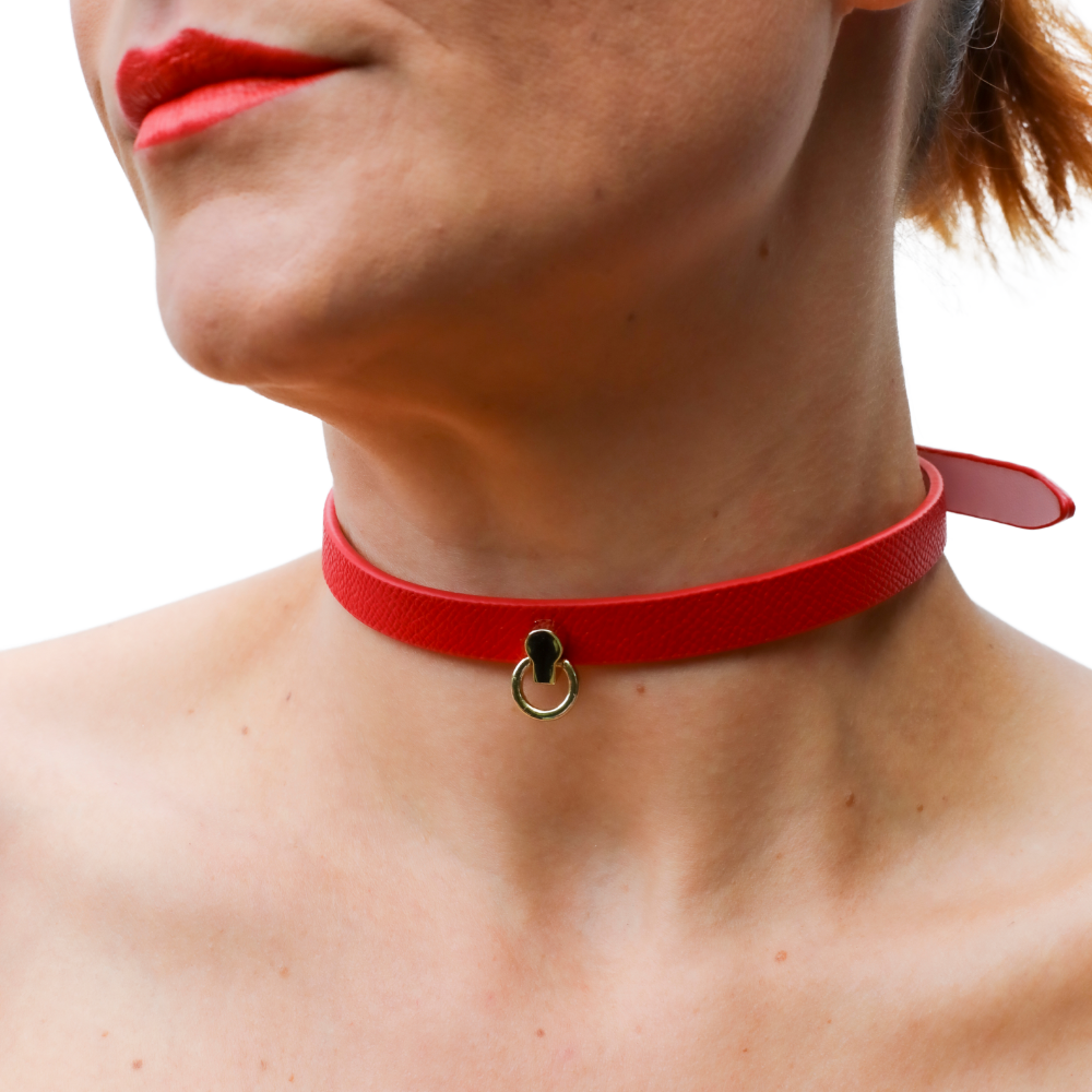 Magic Touch Fun Red Collar Narrow Small Link  - Club X